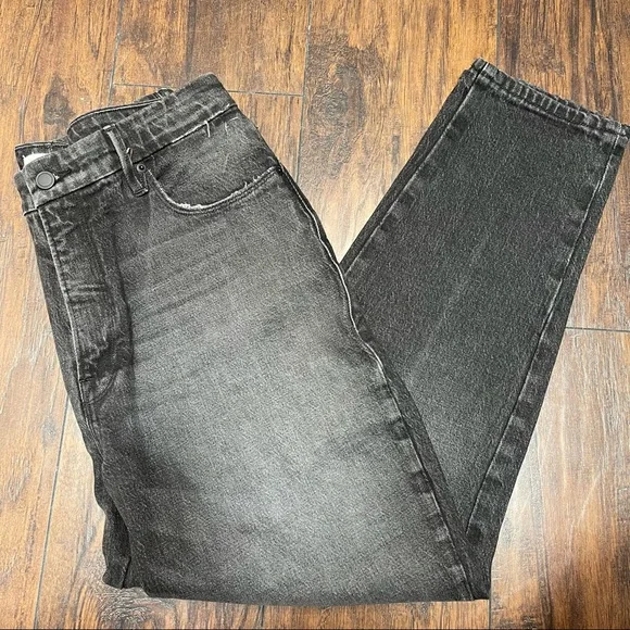 NWT Good American Good Mom Jeans in Black - Picture 3 of 7